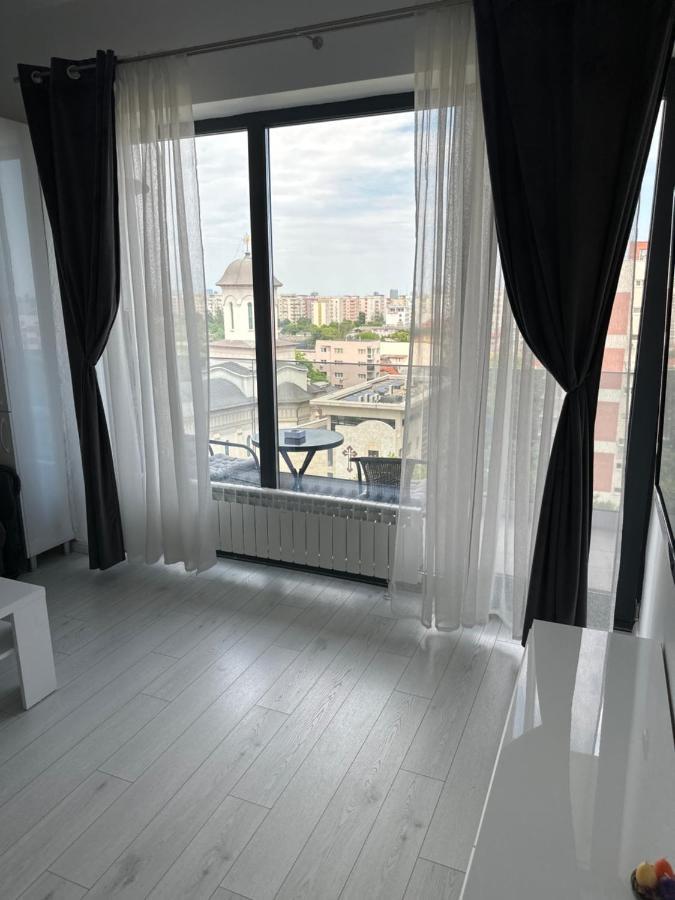Giulia'S Home Bukares Bagian luar foto